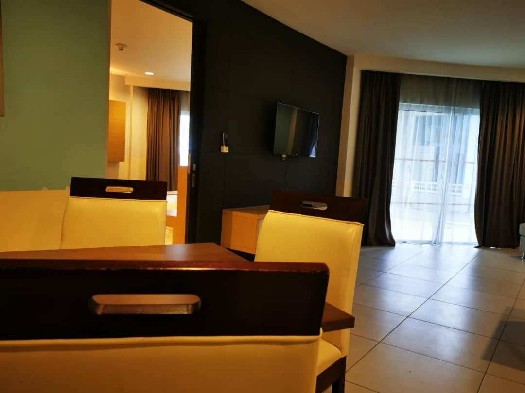 Century Langkasuka Resort Langkawi Pantai Cenang  Dış mekan fotoğraf