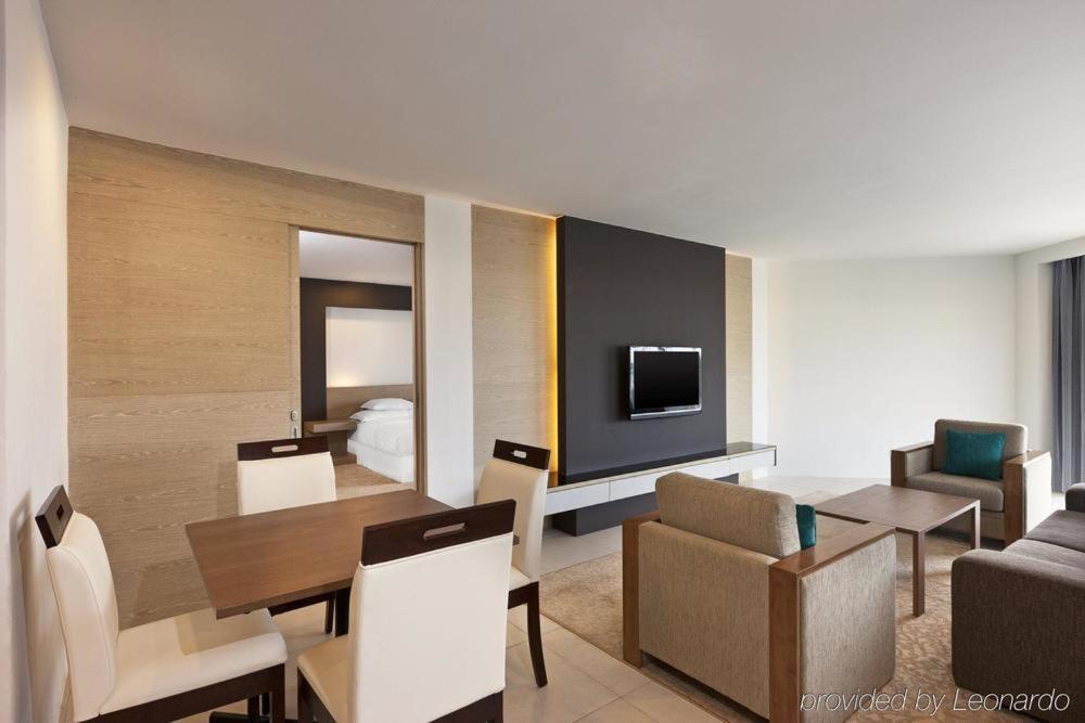 Century Langkasuka Resort Langkawi Pantai Cenang  Dış mekan fotoğraf
